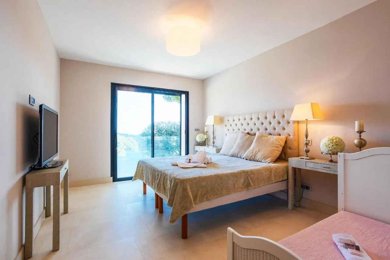 Villa Hesperides Vi4337 By Riviera Holiday Homes Nice France