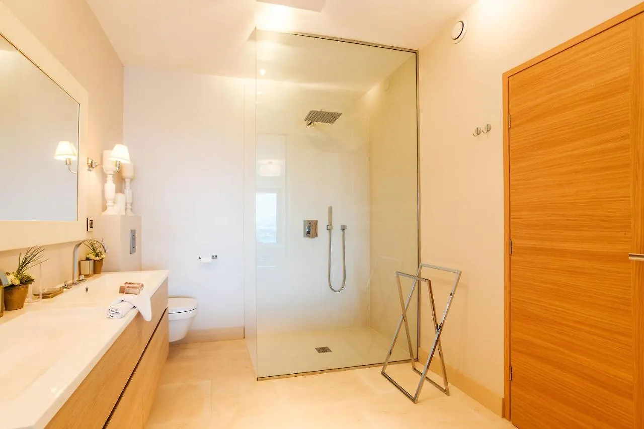 Villa Hesperides Vi4337 By Riviera Holiday Homes Nice