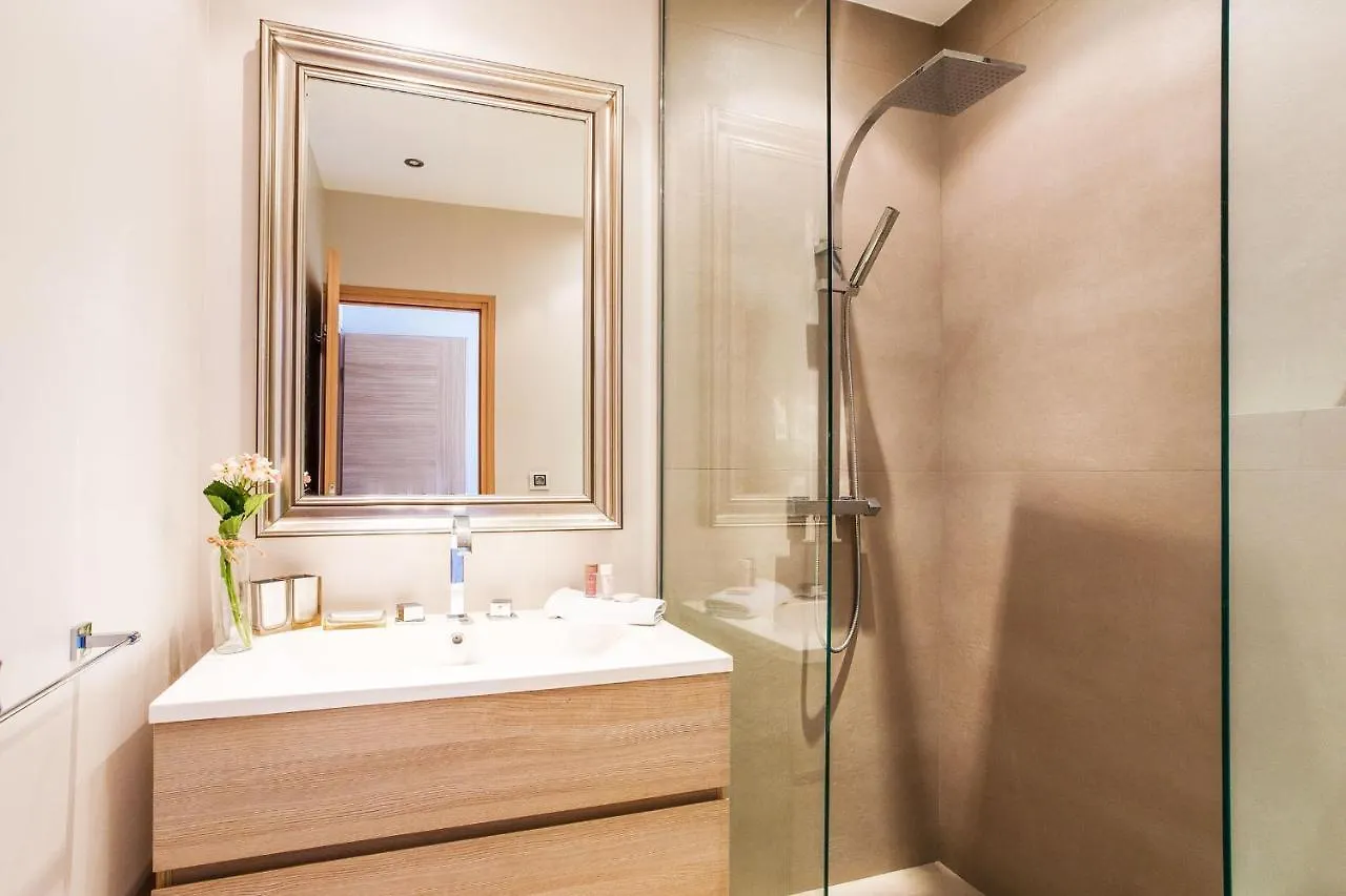 Villa Hesperides Vi4337 By Riviera Holiday Homes Nice